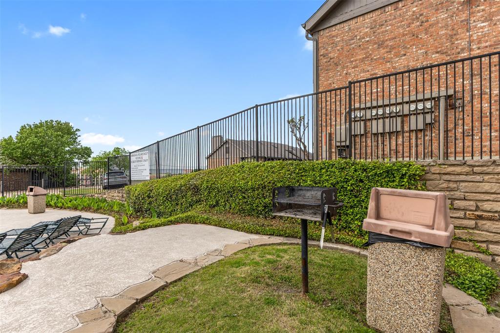 1916 Signal Ridge Place Rockwall, TX 75032 - Photo 25 of 32 View of home's community featuring a patio