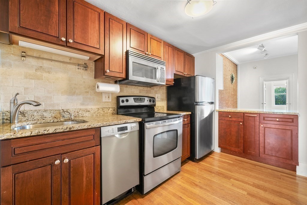230 Beacon Street, Unit B7 Boston, MA 02116 - Photo 13 of 20