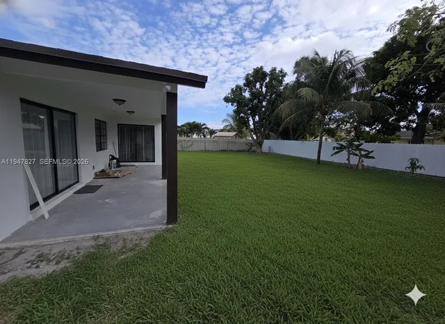 $4,300 | 4360 Northwest 13th Court, Lauderhill, FL 33313