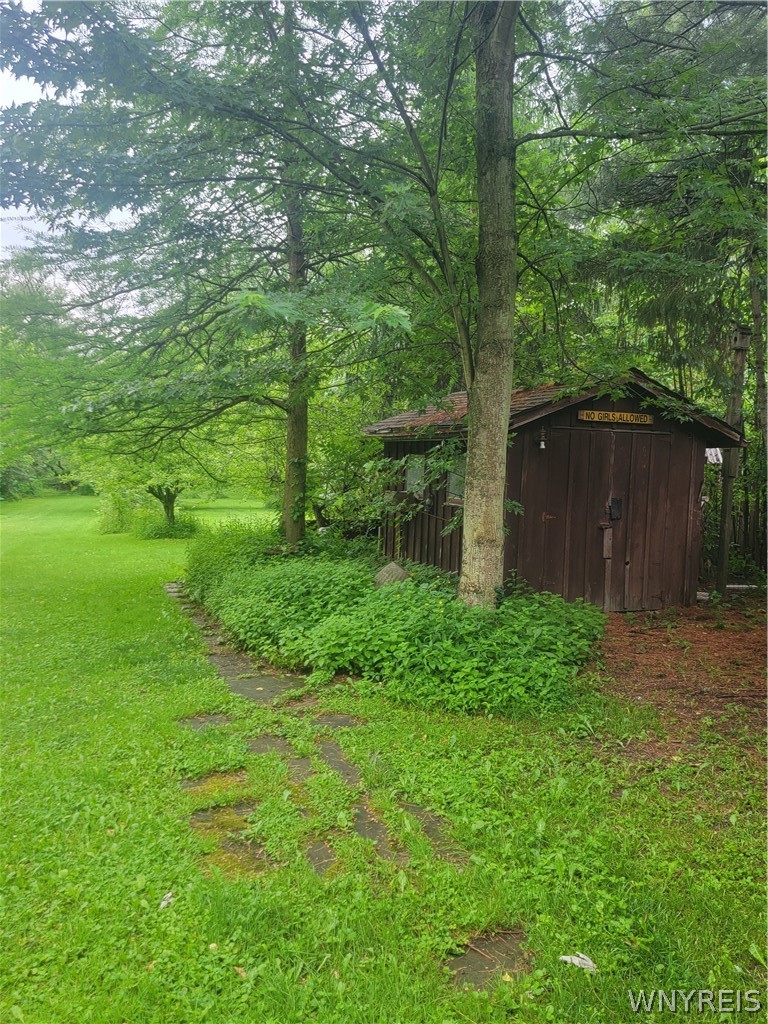 5074 Lower Mountain Road Lockport, NY 14094 - Photo 26 of 29