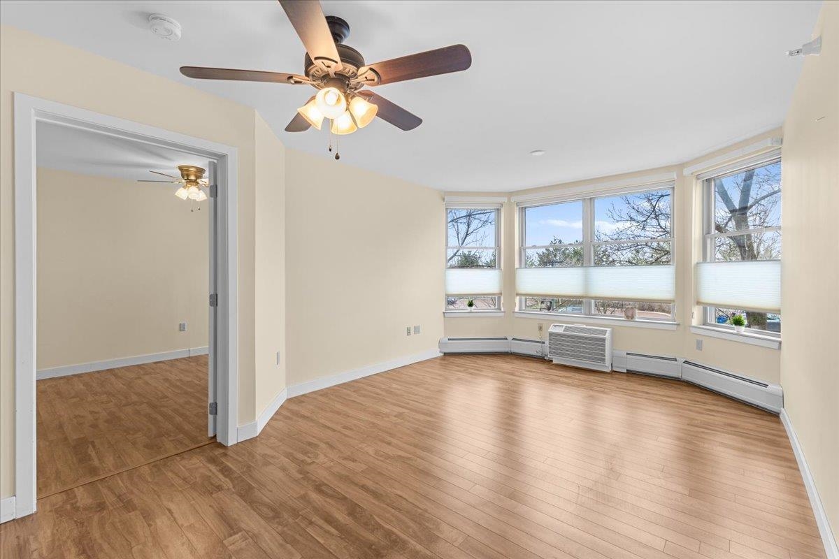 409 Farrell Street, Unit 203 South Burlington, VT 05403 - Photo 13 of 28