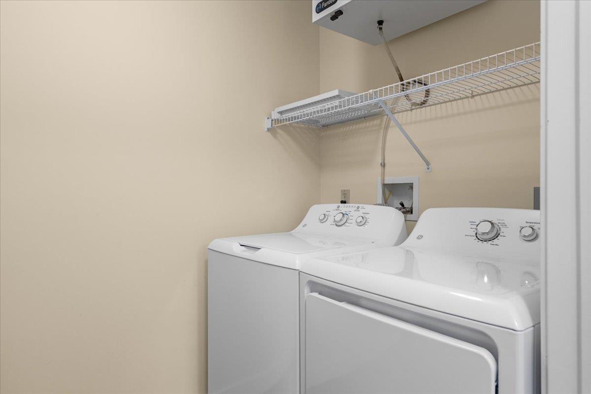 409 Farrell Street, Unit 203 South Burlington, VT 05403 - Photo 21 of 28