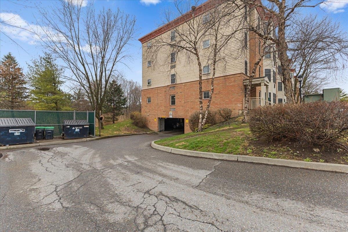 409 Farrell Street, Unit 203 South Burlington, VT 05403 - Photo 25 of 28