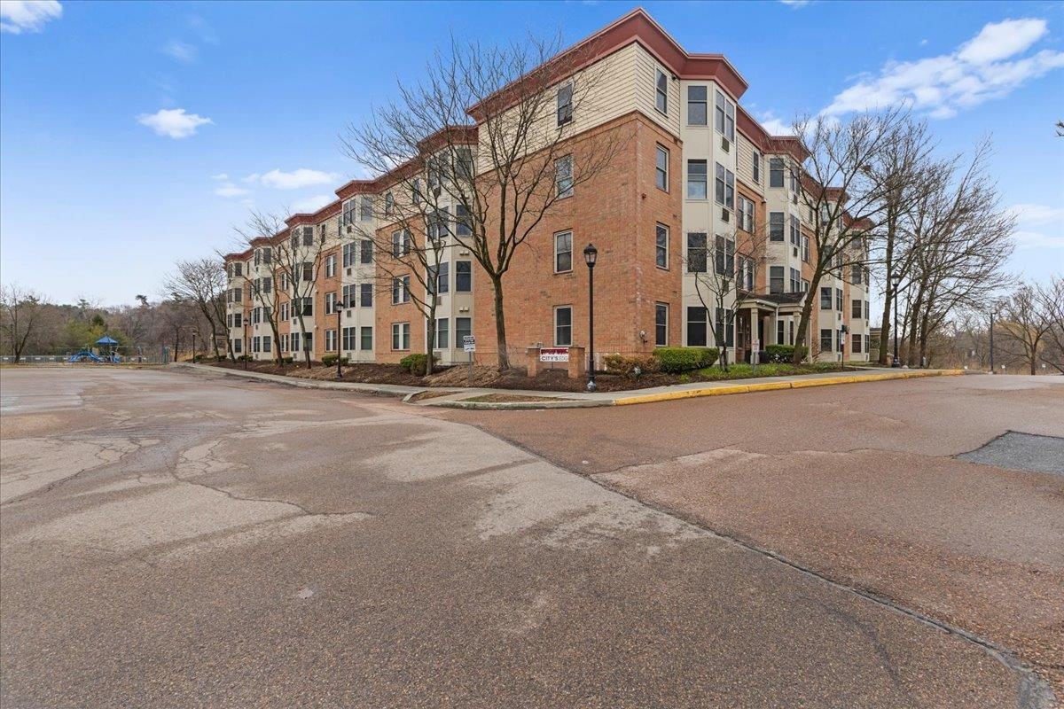 409 Farrell Street, Unit 203 South Burlington, VT 05403 - Photo 28 of 28