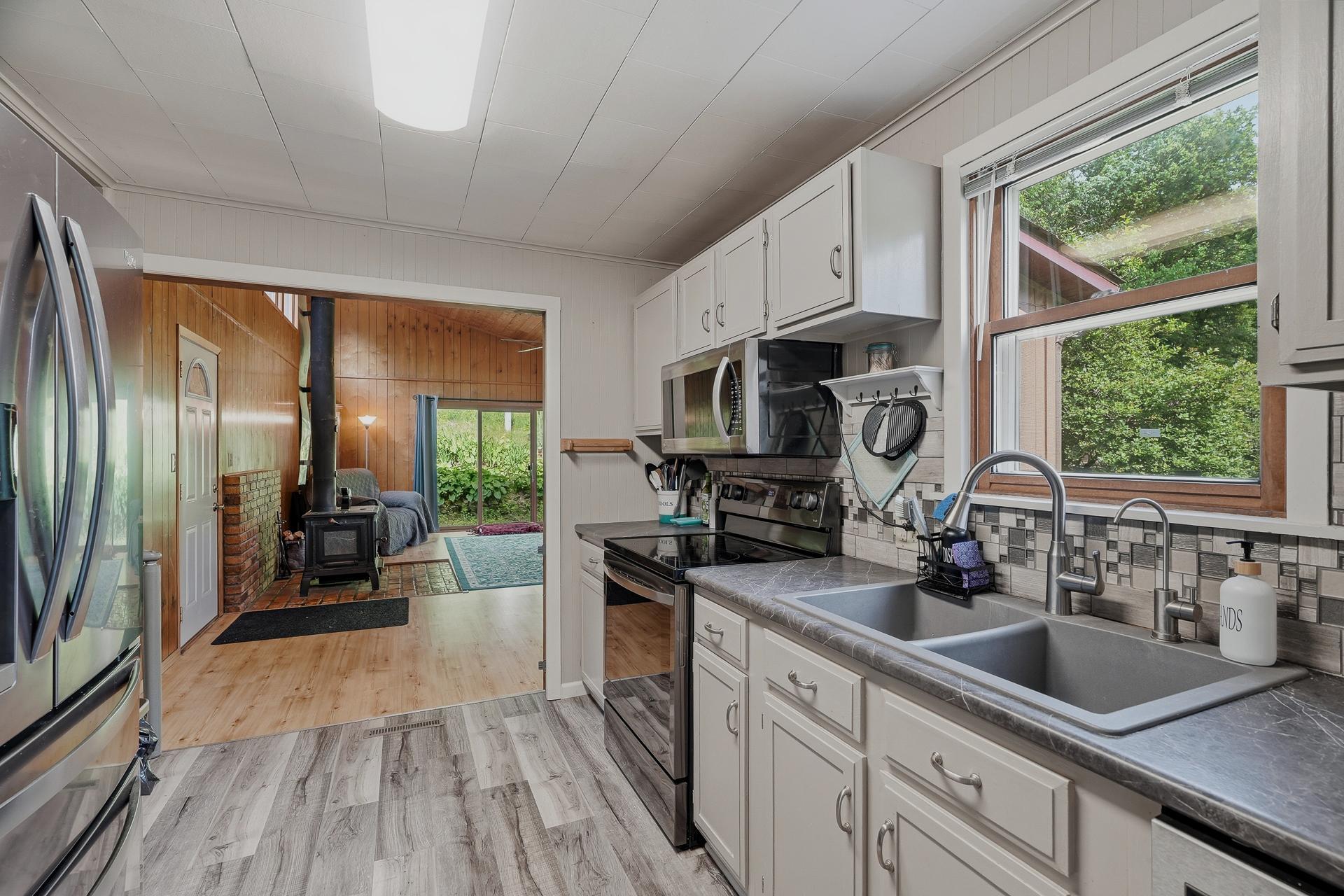 146 Green Spring Road Red Wing, MN 55089 - Photo 11 of 53
