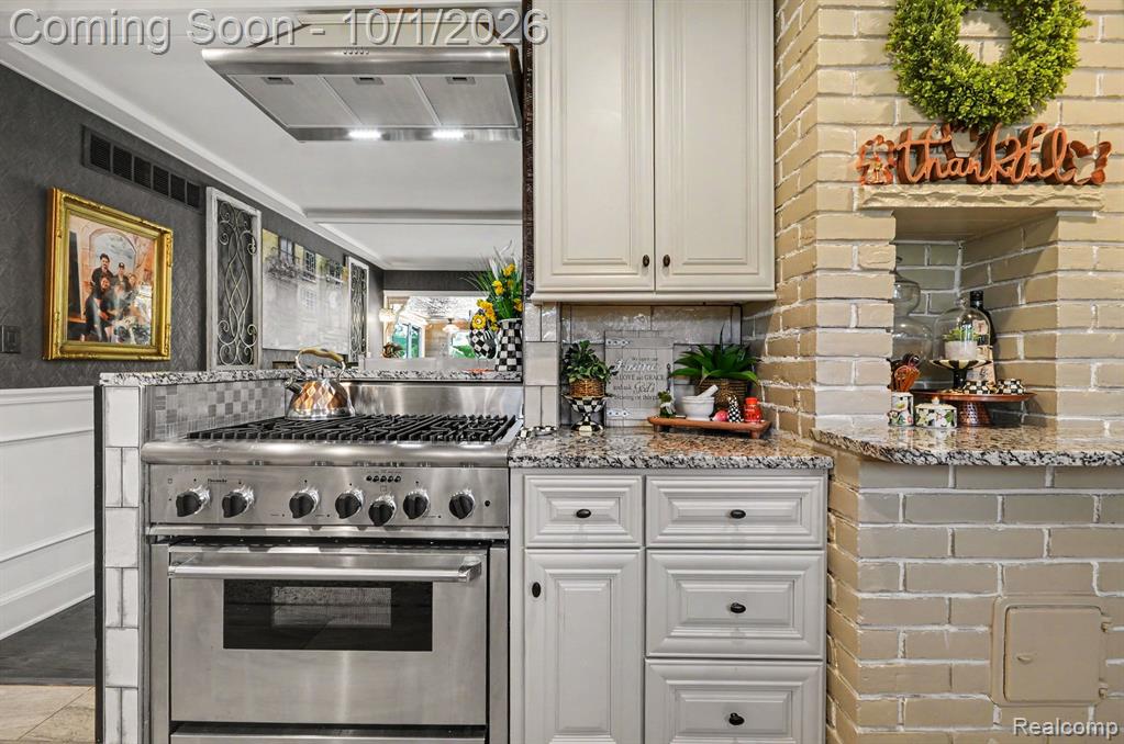 436 Barclay Road Grosse Pointe Farms, MI 48236 - Photo 12 of 30 Gallery Image 12