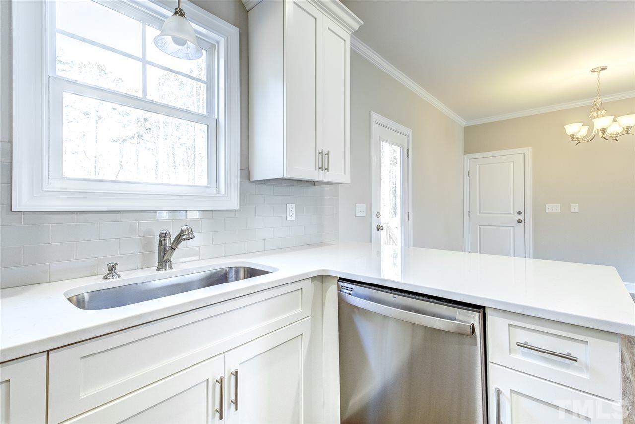 8432 Rhodes Road Apex, NC 27539 - Photo 13 of 30 Gallery Image 13