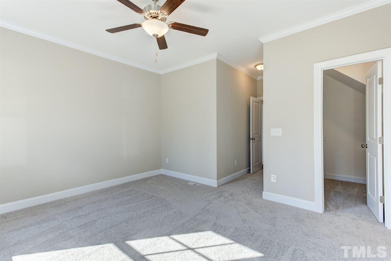 8432 Rhodes Road Apex, NC 27539 - Photo 20 of 30 Gallery Image 20