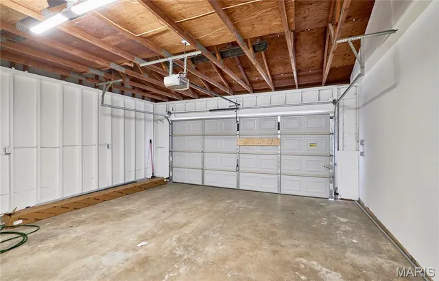 $340,000 | 17 Christine Drive, St. Peters, MO 63376