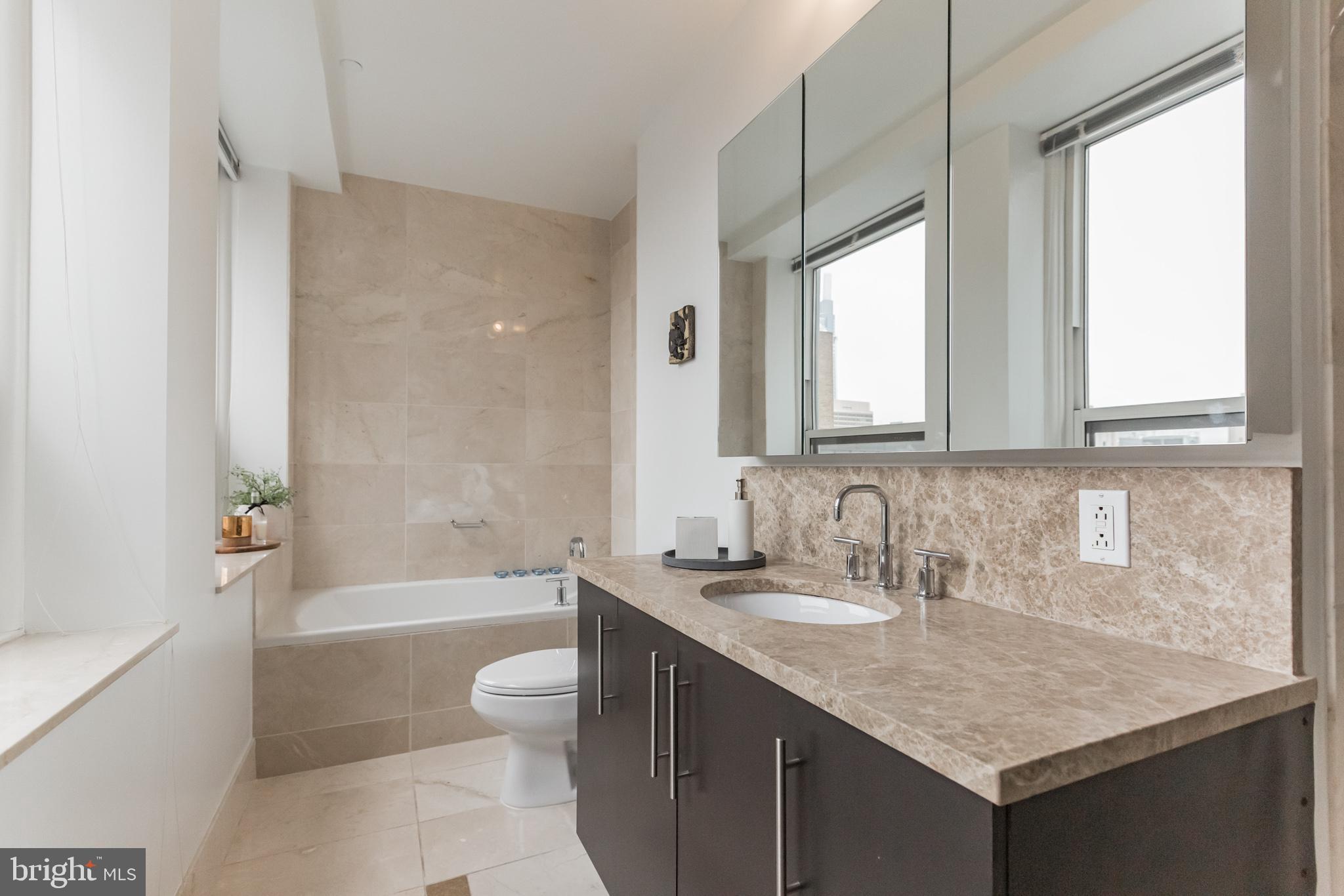 1425 Locust Street, Unit 23B Philadelphia, PA 19102 - Photo 14 of 26