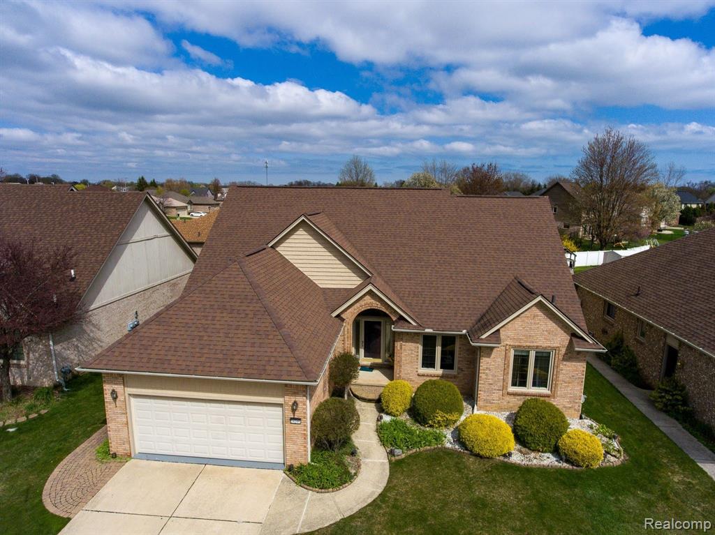 34246 Pioneer Road Fraser, MI 48026 - Photo 2 of 36