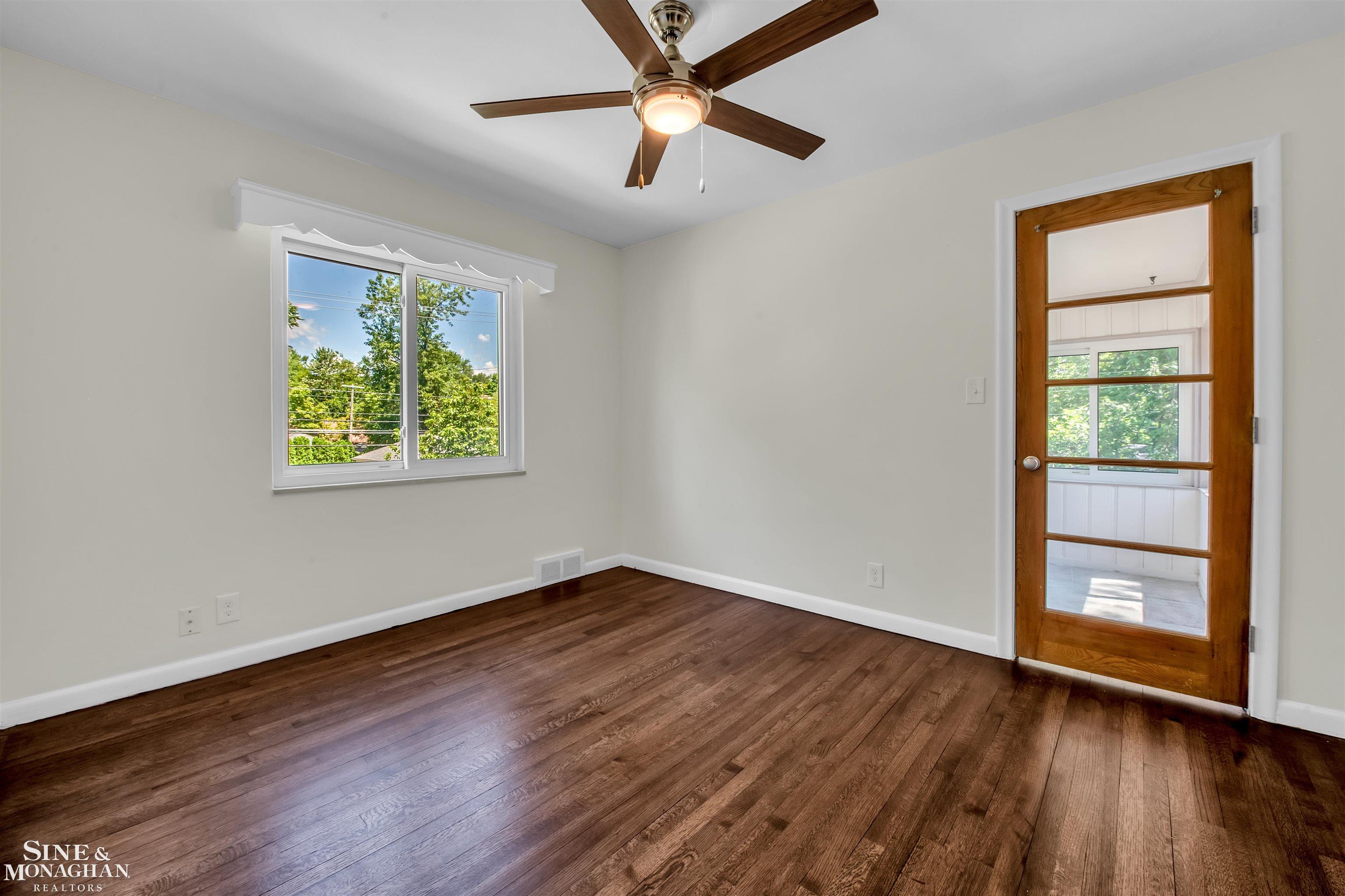 796-798 Harcourt Road Grosse Pointe, MI 48230 - Photo 28 of 47 50203414-20c2efb2-43aa-4816-bb0d-8309a7928094.JPG