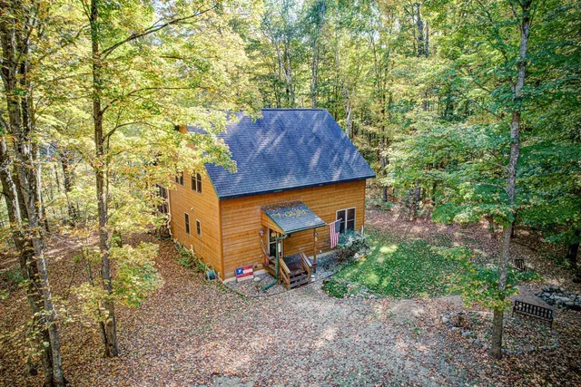 $549,900 | 6883 Little Long Lk Lane, Wabeno, WI 54566