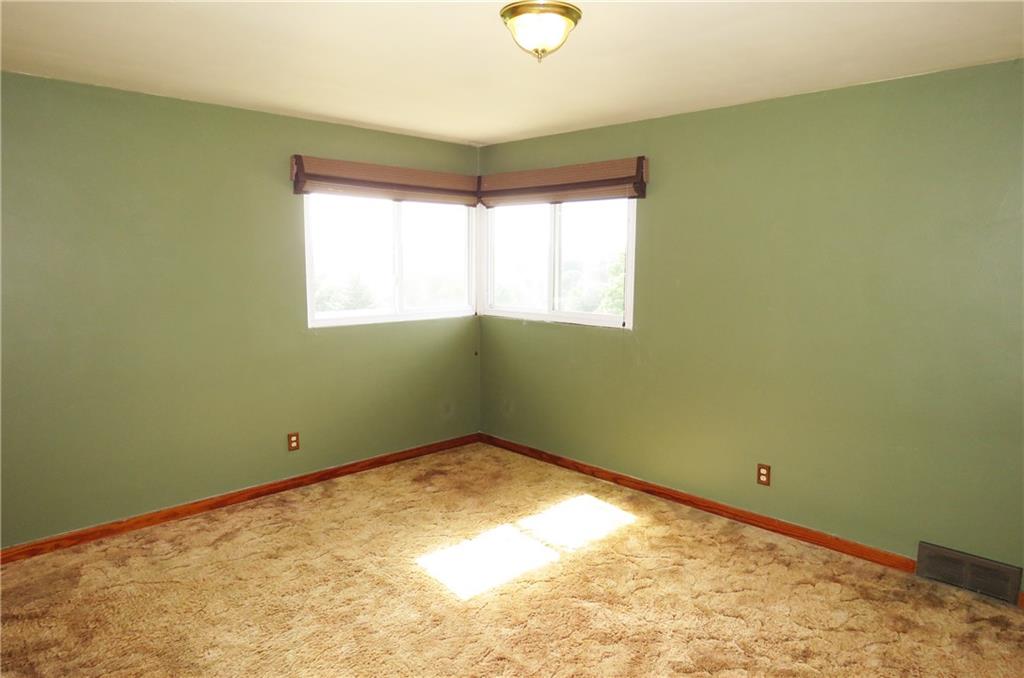 1074 Bushy Run Road Jeannette, PA 15644 - Photo 13 of 21 Gallery Image 13