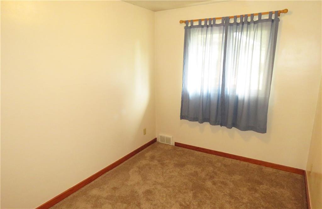 1074 Bushy Run Road Jeannette, PA 15644 - Photo 14 of 21 Gallery Image 14