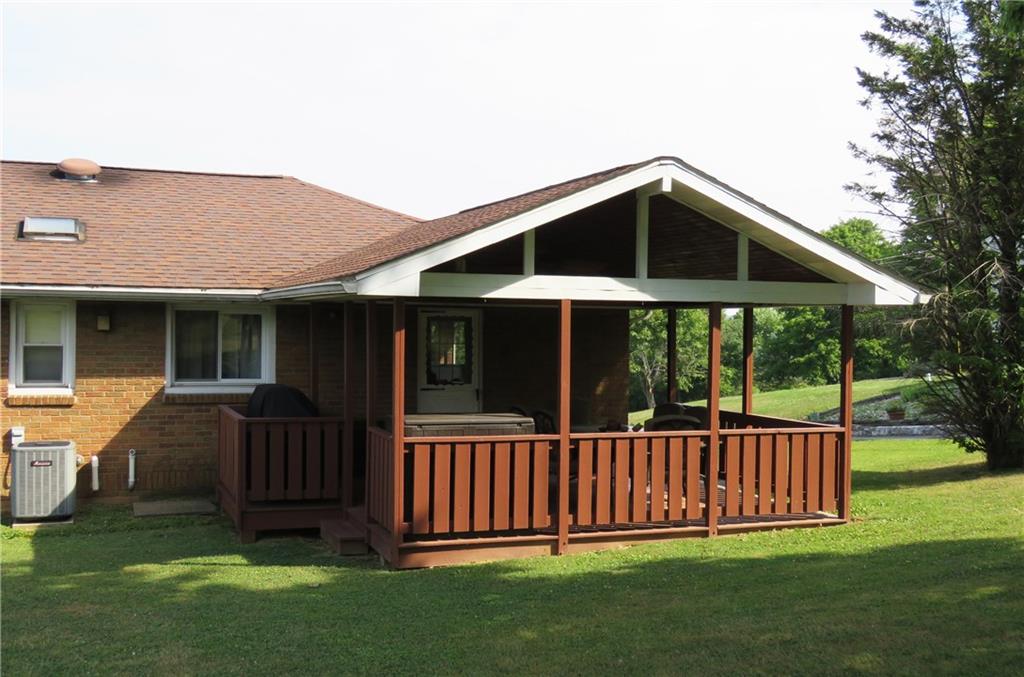 1074 Bushy Run Road Jeannette, PA 15644 - Photo 20 of 21 Gallery Image 20