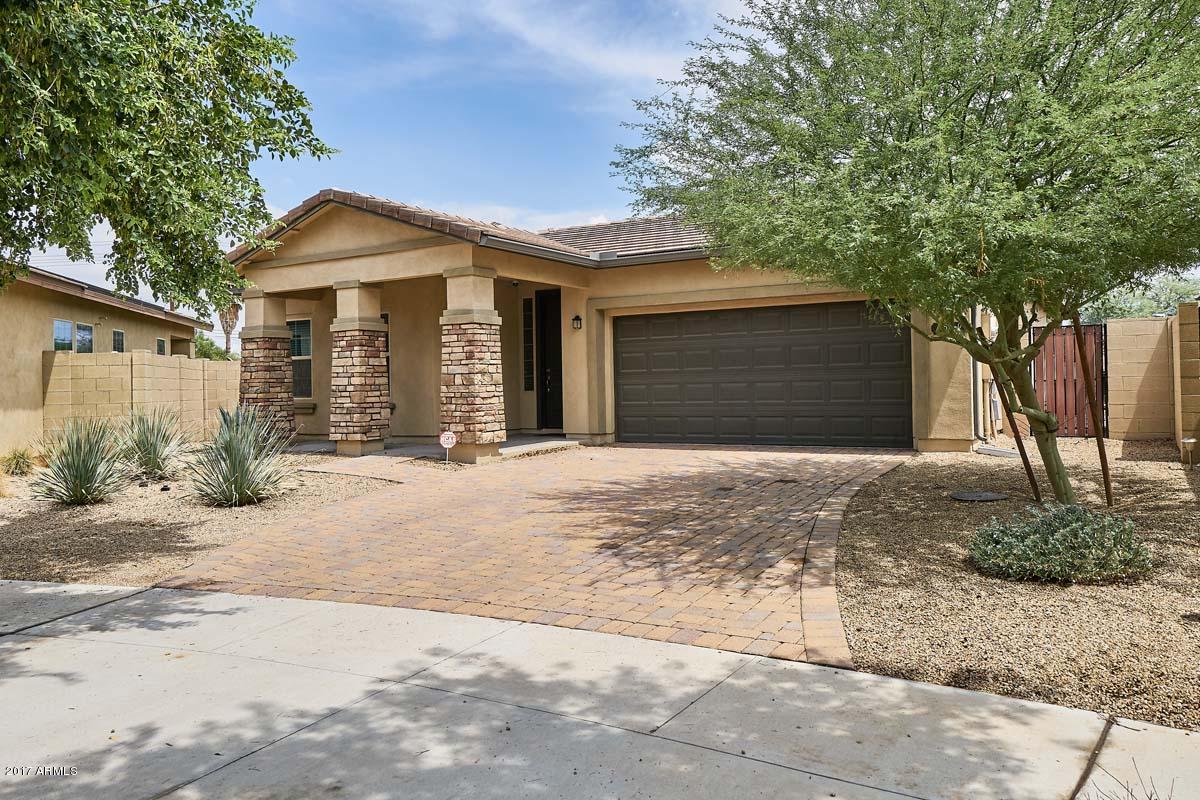 1539 East Apollo Road Phoenix, AZ 85042 - Photo 3 of 42 Front View3