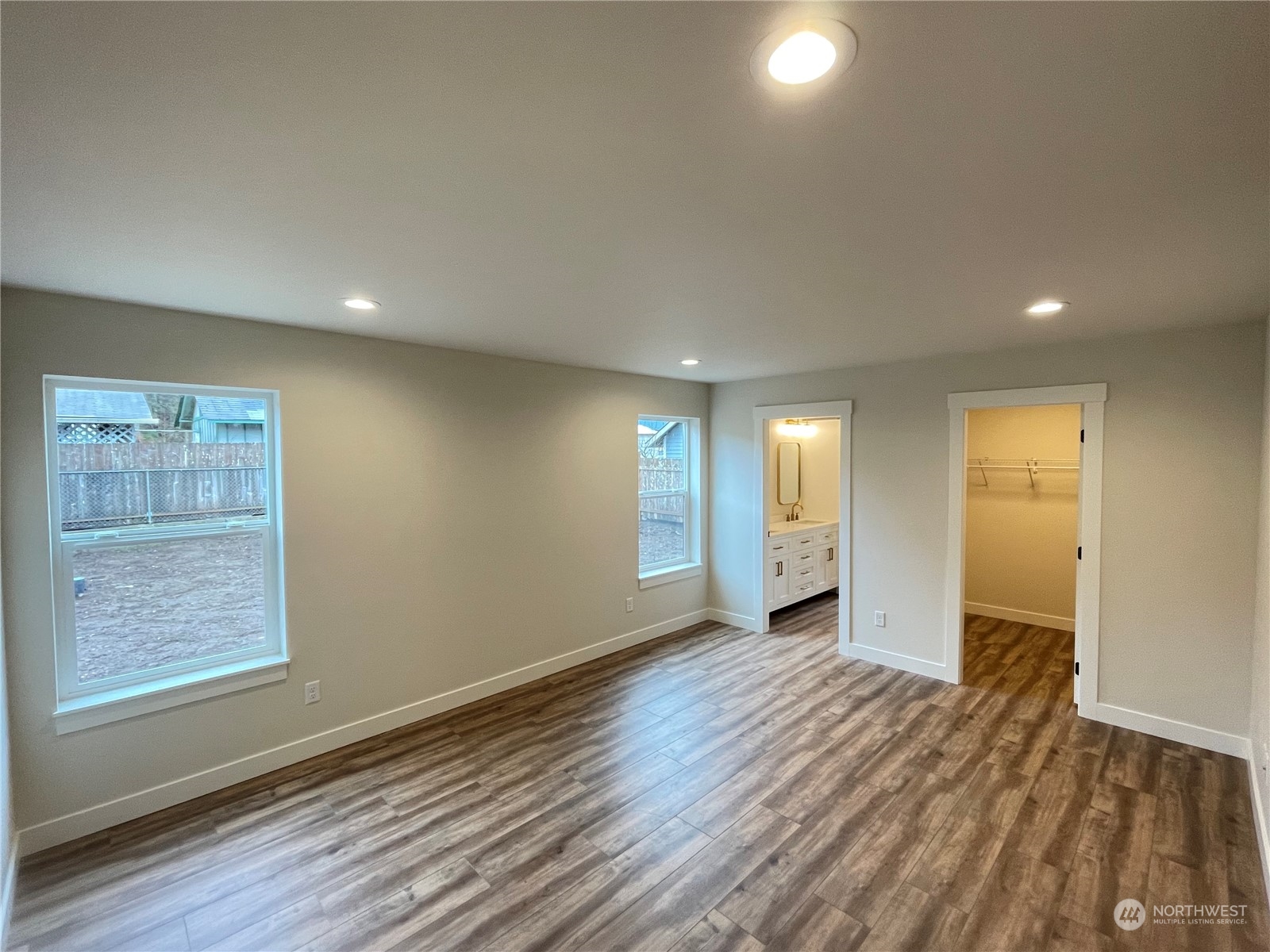 6173 Shamrock Road Maple Falls, WA 98266 - Photo 4 of 14 Gallery Image 4