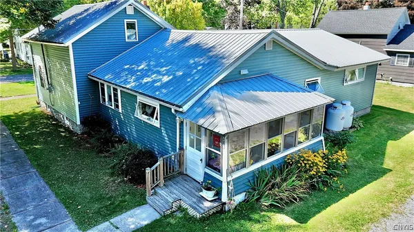 $249,000 | 283 East Joseph Street, Cape Vincent, NY 13618