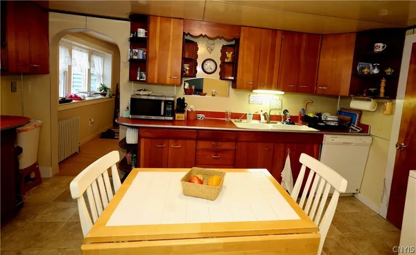 $249,000 | 283 East Joseph Street, Cape Vincent, NY 13618