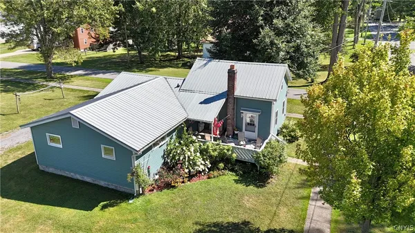 $249,000 | 283 East Joseph Street, Cape Vincent, NY 13618