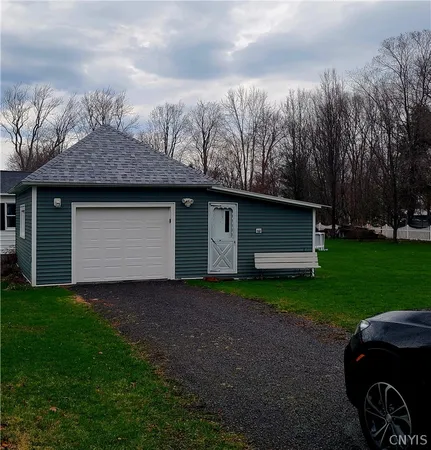 $249,000 | 283 East Joseph Street, Cape Vincent, NY 13618