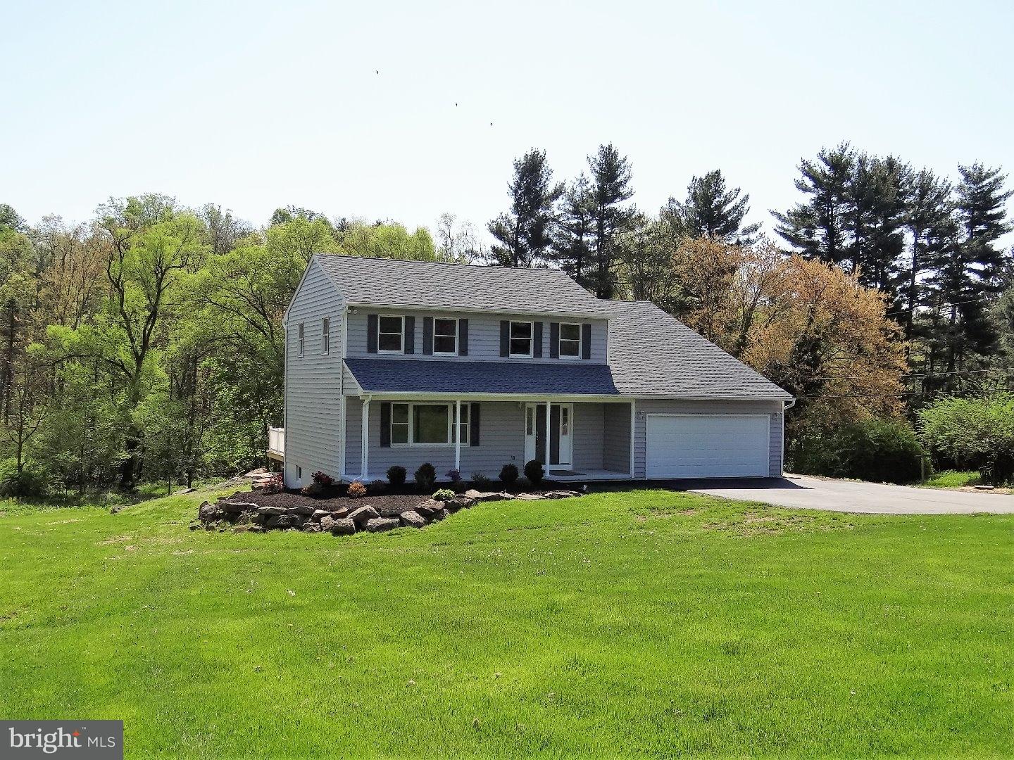 704 North Manor Road Elverson, PA 19520 - Photo 2 of 25 Exterior Front