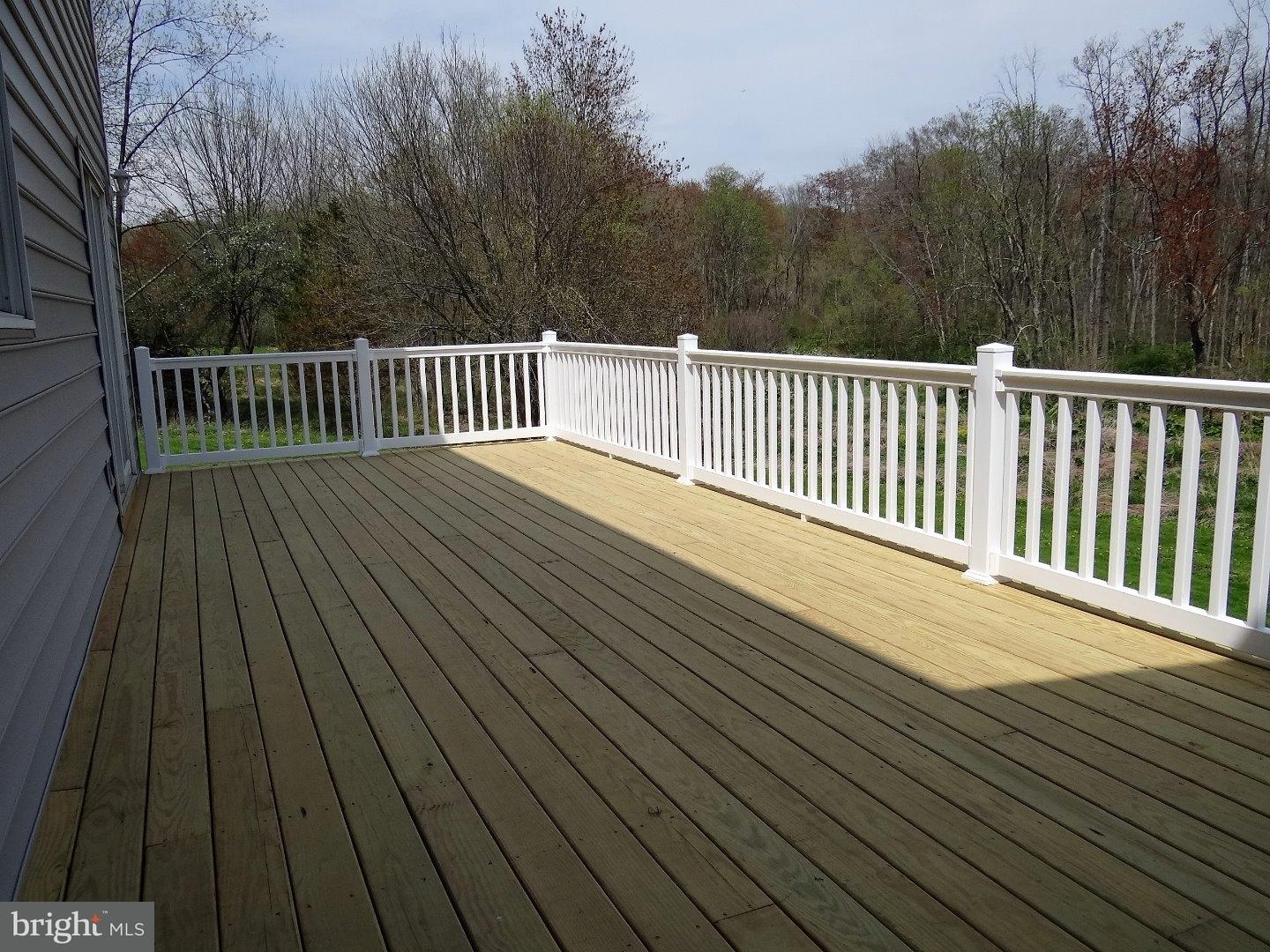 704 North Manor Road Elverson, PA 19520 - Photo 23 of 25 Deck