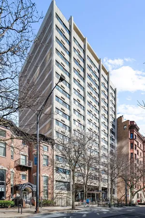 $2,150 | 30 East Division Street, Unit 14C, Chicago, IL 60610