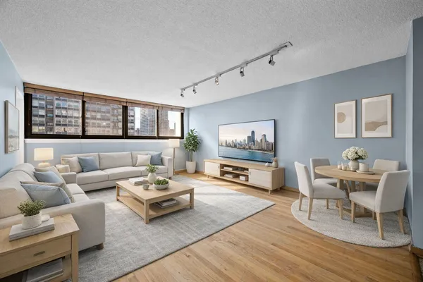 $2,150 | 30 East Division Street, Unit 14C, Chicago, IL 60610