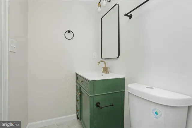 an empty room with a empty space and windows