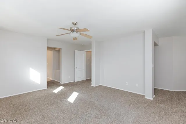 $2,800 | 3536 West Perching Bird Lane, North Las Vegas, NV 89084