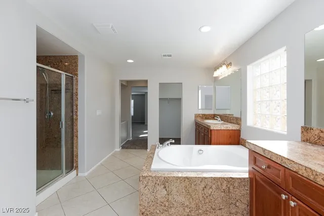 $2,800 | 3536 West Perching Bird Lane, North Las Vegas, NV 89084