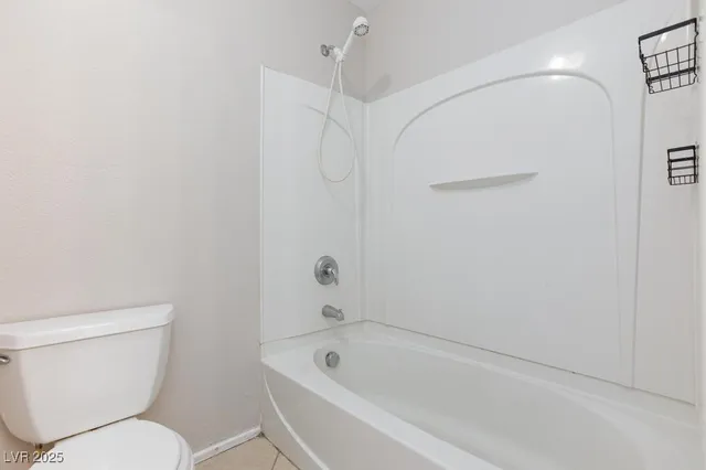 $2,800 | 3536 West Perching Bird Lane, North Las Vegas, NV 89084