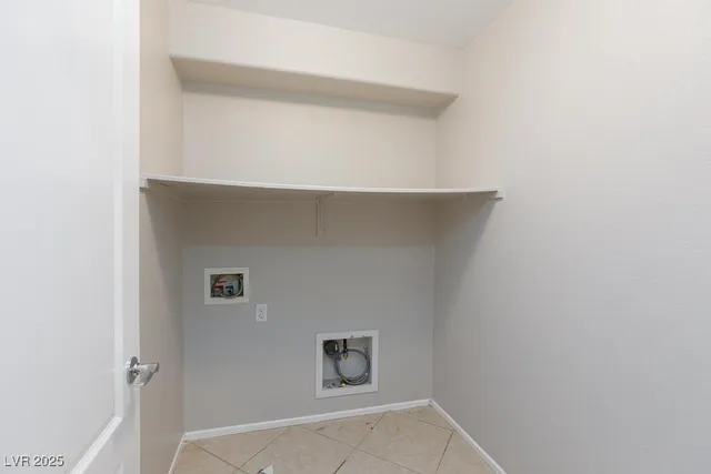 $2,800 | 3536 West Perching Bird Lane, North Las Vegas, NV 89084