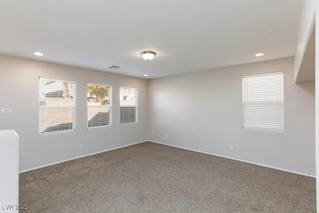 $2,800 | 3536 West Perching Bird Lane, North Las Vegas, NV 89084