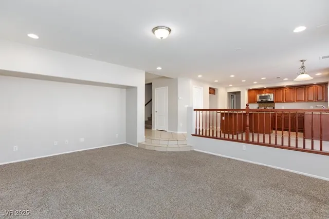 $2,800 | 3536 West Perching Bird Lane, North Las Vegas, NV 89084