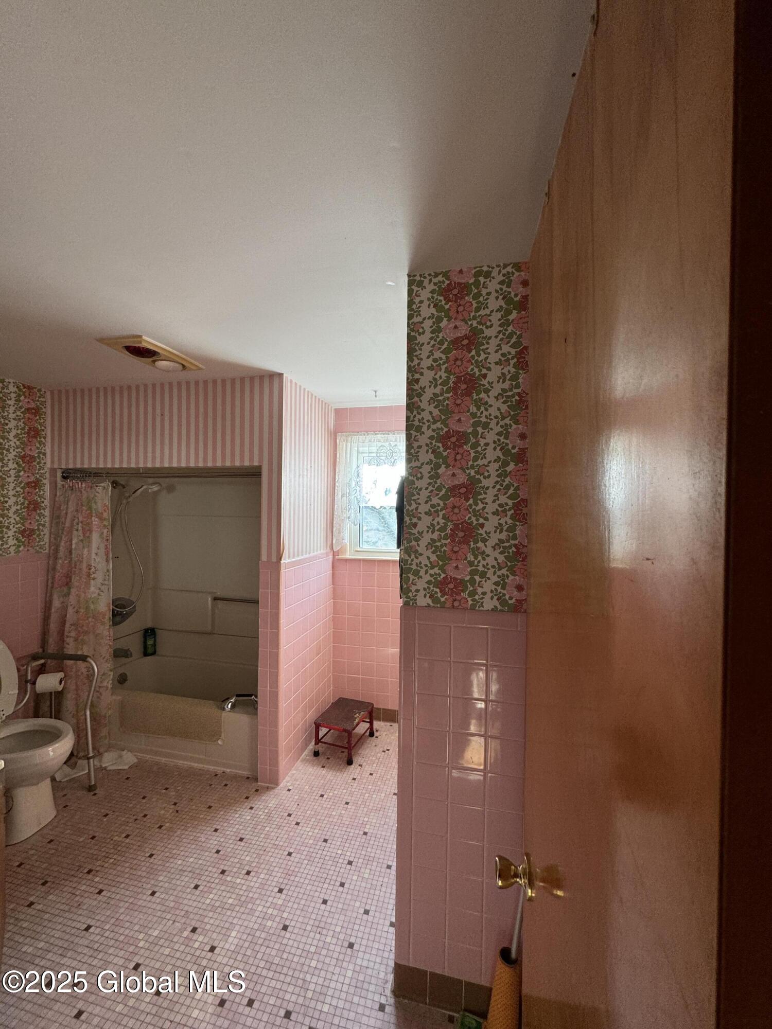 195 Bullock Road New Scotland, NY 12159 - Photo 12 of 51 IMG_9561