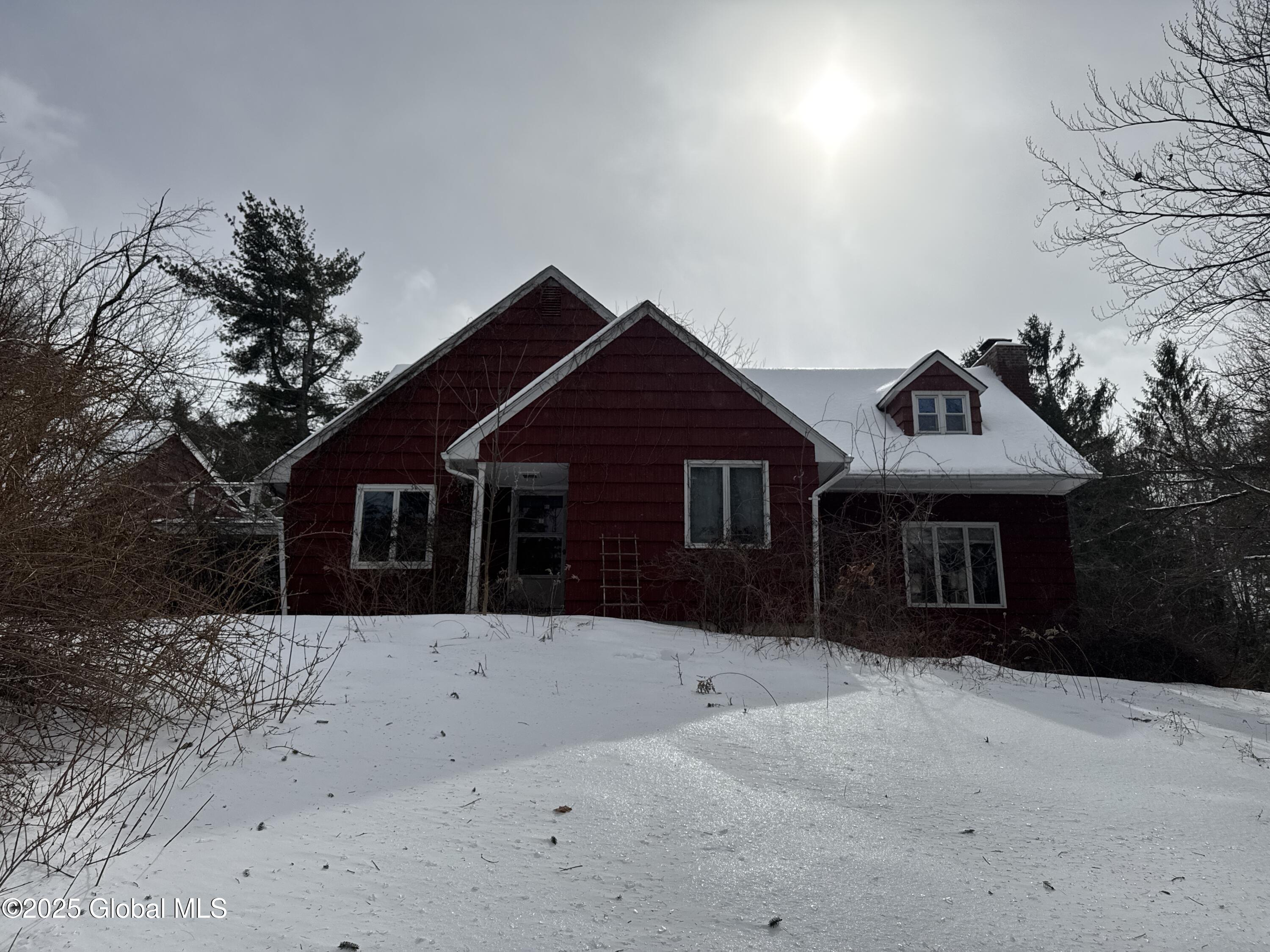 195 Bullock Road New Scotland, NY 12159 - Photo 3 of 51 IMG_0090