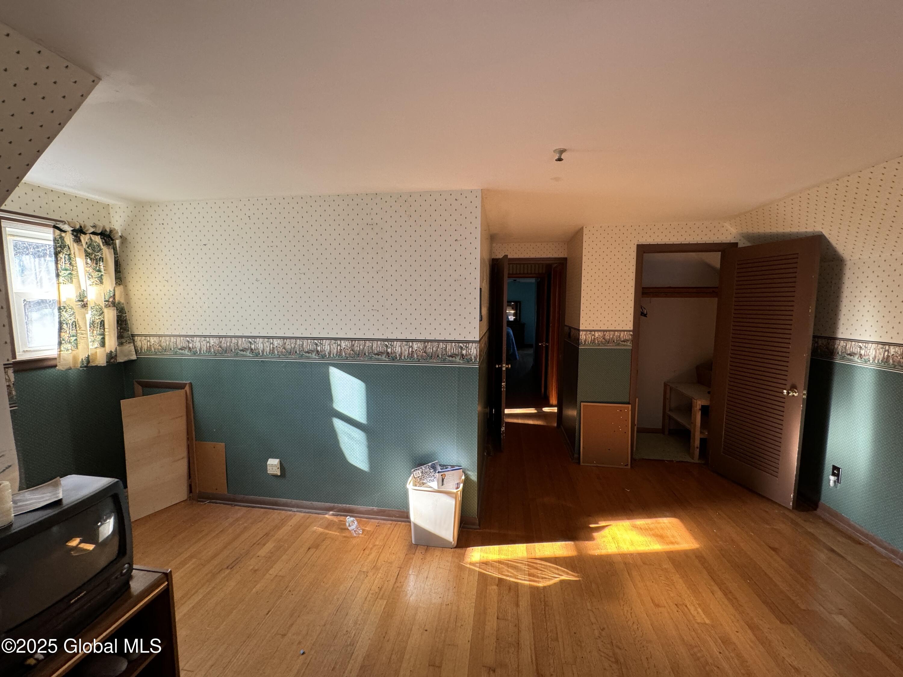 195 Bullock Road New Scotland, NY 12159 - Photo 10 of 51 IMG_9559