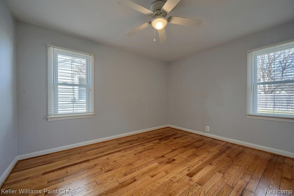 2060 Columbia Road Berkley, MI 48072 - Photo 9 of 18
