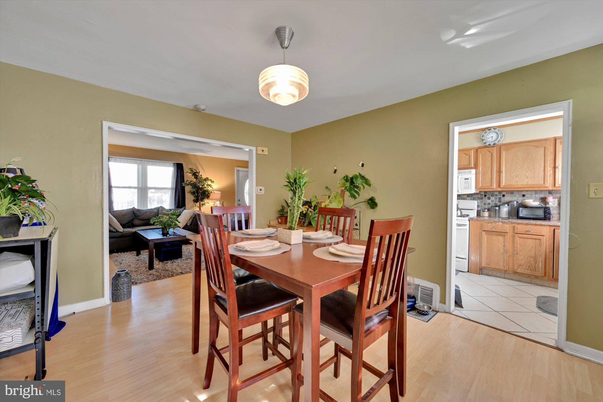 210 Sycamore Road Reading, PA 19611 - Photo 7 of 15