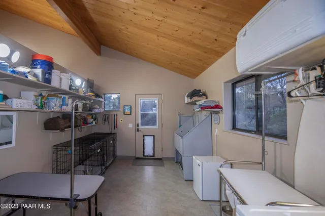 $975,000 | 18250 Backwoods Trail, Kirkland, AZ 86332