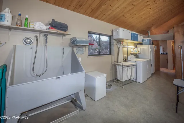 $975,000 | 18250 Backwoods Trail, Kirkland, AZ 86332