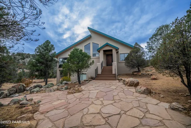 $975,000 | 18250 Backwoods Trail, Kirkland, AZ 86332