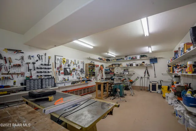 $975,000 | 18250 Backwoods Trail, Kirkland, AZ 86332