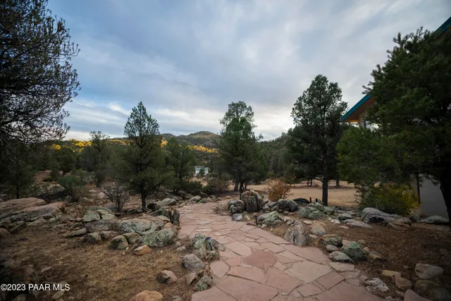 $975,000 | 18250 Backwoods Trail, Kirkland, AZ 86332