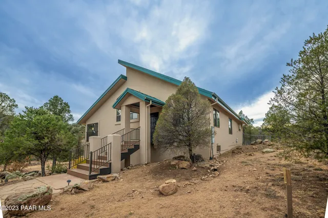 $975,000 | 18250 Backwoods Trail, Kirkland, AZ 86332