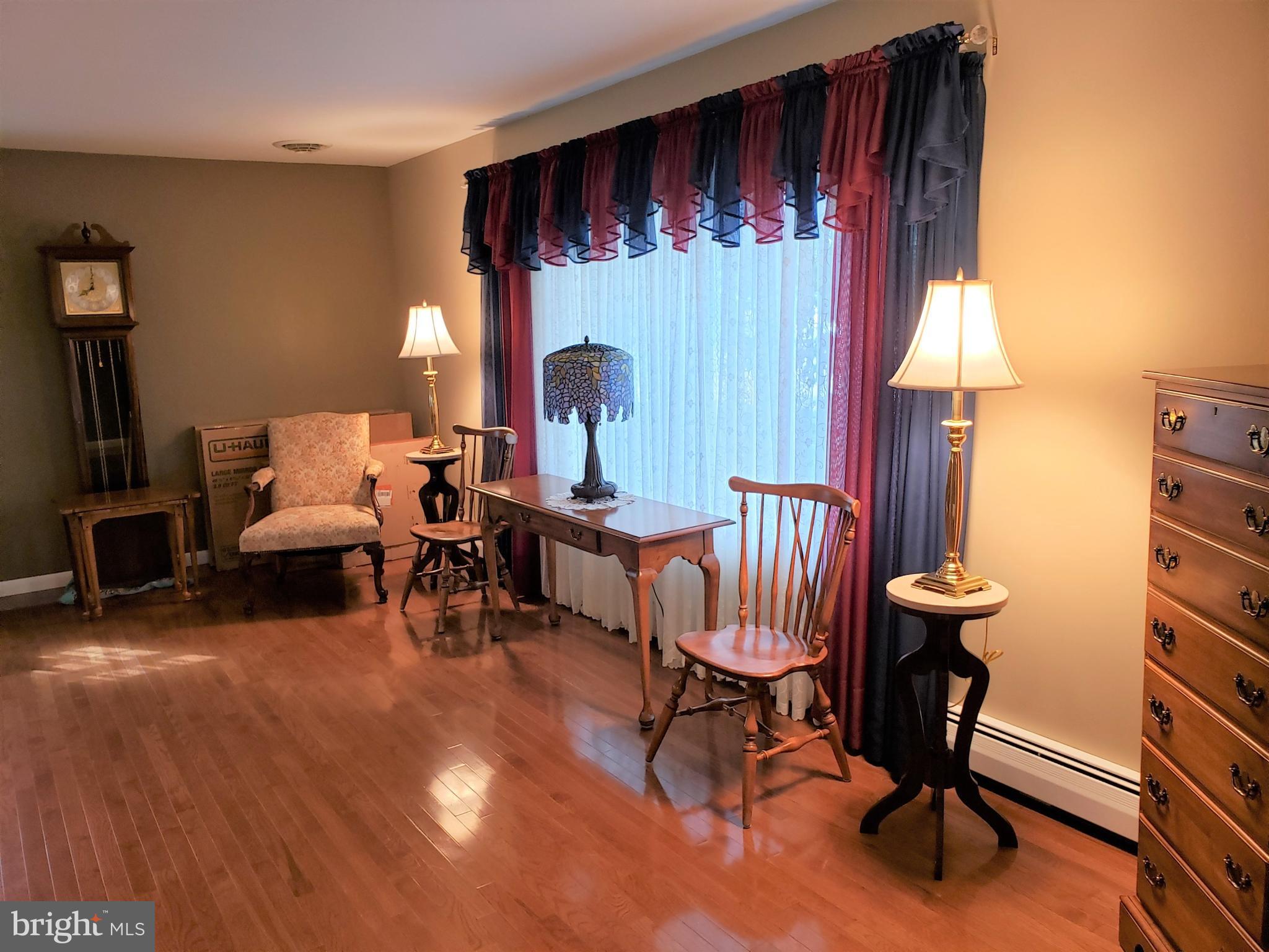 453 Clearview Road Hanover, PA 17331 - Photo 5 of 41 Gallery Image 5