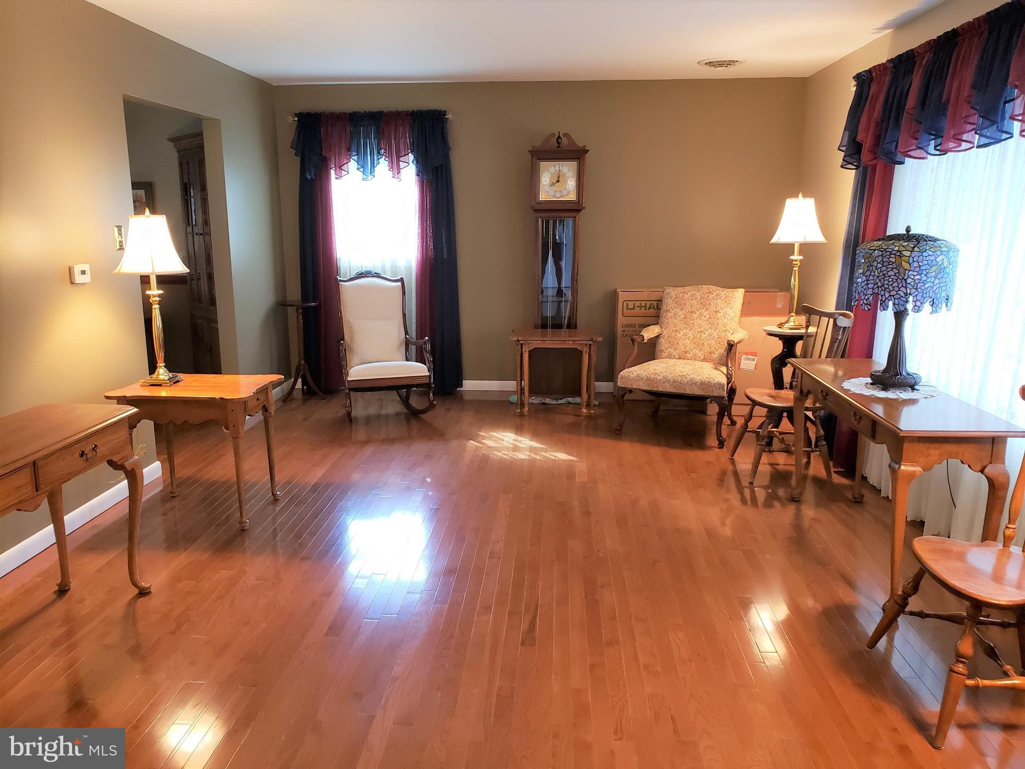 453 Clearview Road Hanover, PA 17331 - Photo 6 of 41 Gallery Image 6